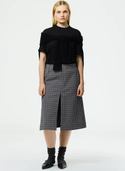 Perfect Unisex T-Shirt-Tibi New